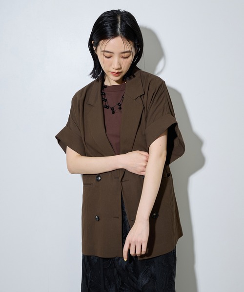 ADAM ET ROPE'（アダムエロペ）の「【定番】ショートスリーブシャツジャケット（テーラードジャケット・レディース・ホワイト系その他5/ダークブラウン/ブラック・FREE）」の7枚目の写真