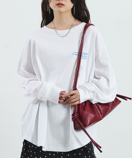 Champion(チャンピオン)の「【Champion別注】SUPER BIG L/S TEE(Tシャツ/カットソー・レディース・チャコール/ホワイト/パープル/ライトグレー・ONE SIZE)」の2枚目の写真