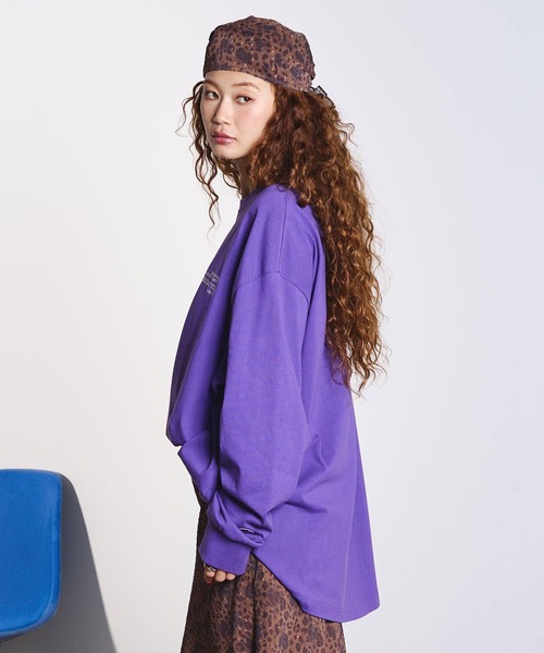 Champion(チャンピオン)の「【Champion別注】SUPER BIG L/S TEE(Tシャツ/カットソー・レディース・チャコール/ホワイト/パープル/ライトグレー・ONE SIZE)」の14枚目の写真