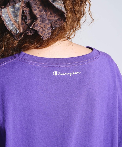 Champion(チャンピオン)の「【Champion別注】SUPER BIG L/S TEE(Tシャツ/カットソー・レディース・チャコール/ホワイト/パープル/ライトグレー・ONE SIZE)」の22枚目の写真
