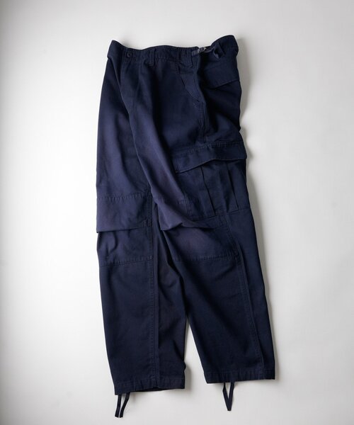 WHO'S WHO gallery(フーズフーギャラリー)の「【26AW LOOK掲載品番】【KOOKY'N】M65PT(カーゴパンツ・メンズ・ベージュ/ネイビー/ブラック・FREE)」の17枚目の写真