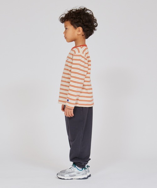 Champion(チャンピオン)の「【Champion/チャンピオン】キッズ ベーシック ロングスリーブTシャツ(ワンピース・キッズ・ライトブラウン/アイボリー/パープル系その他3・120/110/100/150/140/160/130)」の8枚目の写真