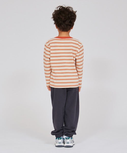 Champion(チャンピオン)の「【Champion/チャンピオン】キッズ ベーシック ロングスリーブTシャツ(ワンピース・キッズ・ライトブラウン/アイボリー/パープル系その他3・120/110/100/150/140/160/130)」の9枚目の写真