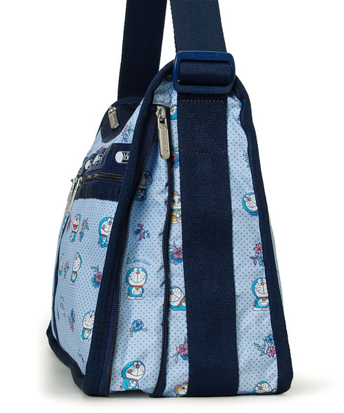 LeSportsac(レスポートサック)の「【DORAEMON】DELUXE EVERYDAY BAG(ショルダーバッグ・レディース・ブルー・FREE)」の6枚目の写真