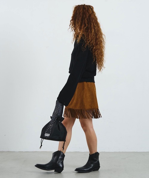 ROSE BUD(ローズバッド)の「mag.by c/SUEDE-LIKE FRINGE MINI SKIRT(スカート・レディース・ブラウン/ライトグリーン・S/M)」の7枚目の写真