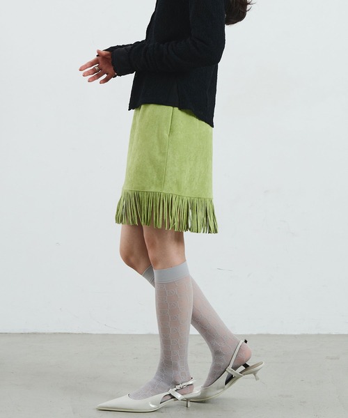 ROSE BUD(ローズバッド)の「mag.by c/SUEDE-LIKE FRINGE MINI SKIRT(スカート・レディース・ブラウン/ライトグリーン・S/M)」の11枚目の写真