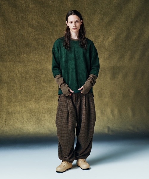 glamb(グラム)の「Layered Sleeves Sweat / レイヤードスリーブスウェット(スウェット・メンズ・グリーン/ブラック・S/M/L)」の6枚目の写真