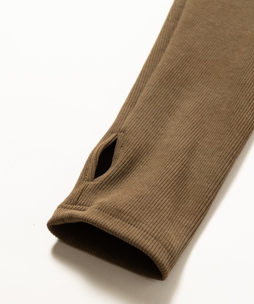 glamb(グラム)の「Layered Sleeves Sweat / レイヤードスリーブスウェット(スウェット・メンズ・グリーン/ブラック・S/M/L)」の11枚目の写真