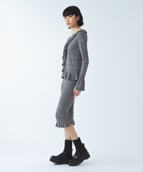 Ray BEAMS（レイビームス）の「裾 フリル ニット カプリ パンツ（その他パンツ・レディース・ブラック/シルバー・ONE SIZE）」の5枚目の写真