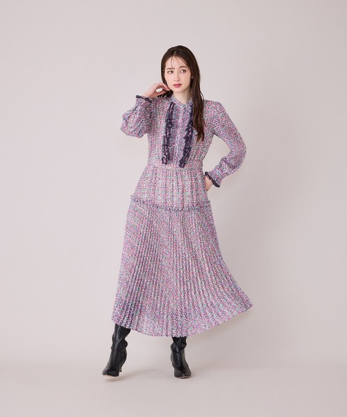 Audie a Muses(オーディアミューズ)の「ファンシーツィードプリントプリーツワンピース(ワンピース・レディース・イエロー/ピンク・38/42)」の16枚目の写真