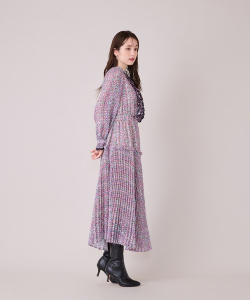 Audie a Muses(オーディアミューズ)の「ファンシーツィードプリントプリーツワンピース(ワンピース・レディース・イエロー/ピンク・38/42)」の17枚目の写真