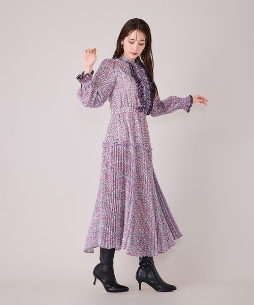 Audie a Muses(オーディアミューズ)の「ファンシーツィードプリントプリーツワンピース(ワンピース・レディース・イエロー/ピンク・38/42)」の22枚目の写真