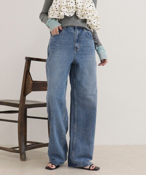 fredy emue(フレディエミュ)の「Soft color straight Denim(デニムパンツ・レディース・ブルー/ラベンダー・36/38)」の9枚目の写真