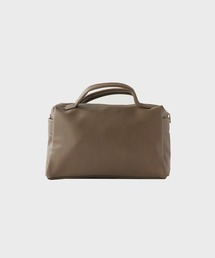 Faux Leather Shoulder Bag with Pockets, 2-Way StyleFaux Leather Shoulder Bag with Pockets， 2-Way Style 秋服 冬服