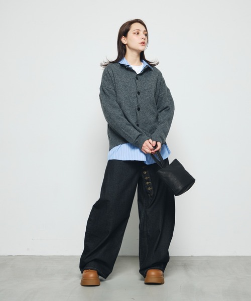 DAZE（デイズ）の「ストライプ レギュラーカラー オーバーサイズシャツ（シャツ/ブラウス・メンズ・ホワイト系/ブルー系・LARGE/MEDIUM/SMALL）」の7枚目の写真