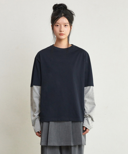 GLW（ジーエルダブリュ）の「[ユニセックス] レイヤードツートンロングスリーブT ネイビー（Tシャツ/カットソー・メンズ・その他・SMALL/MEDIUM/LARGE/X-LARGE）」の4枚目の写真