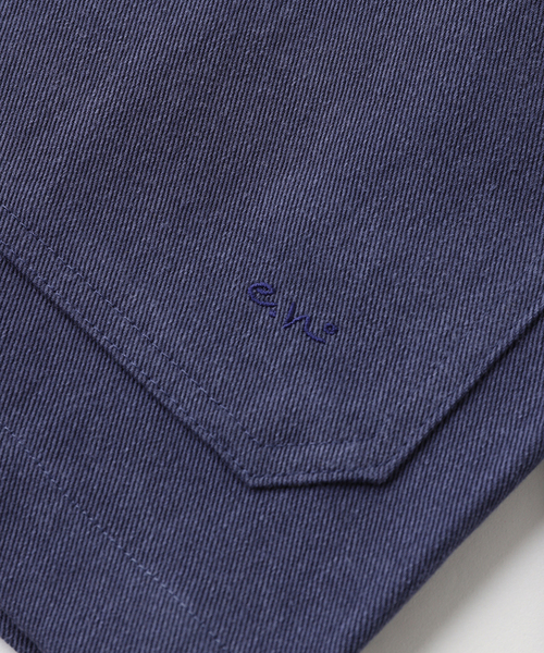 WISM(ウィズム)の「Estudio Niksen / エストゥディオ・ニクセン Plain Chore Jacket(カバーオール・メンズ・ブルー・1)」の4枚目の写真