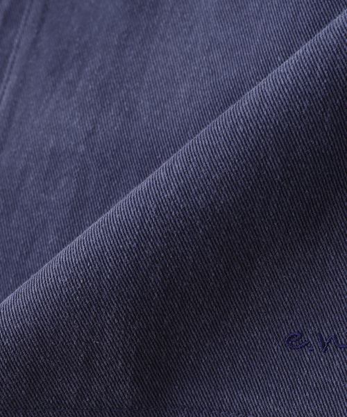 WISM(ウィズム)の「Estudio Niksen / エストゥディオ・ニクセン Plain Chore Jacket(カバーオール・メンズ・ブルー・1)」の2枚目の写真