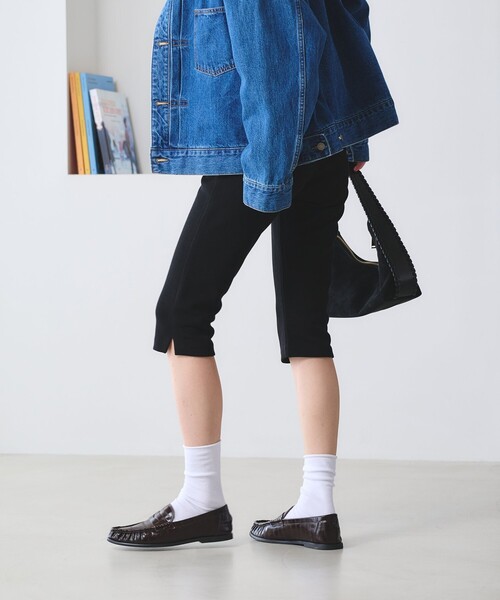 BEAUTY&YOUTH UNITED ARROWS（ビューティーアンドユースユナイテッドアローズ）の「コットンポリエステル ダブルフェイス カプリパンツ（その他パンツ・レディース・グレー系/ブラック・M/S）」の4枚目の写真