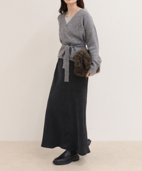 fredy emue(フレディエミュ)の「モヘヤ混カシュクールニットプルオーバー(ニット/セーター・レディース・サックスブルー/グレー/パープル・38)」の7枚目の写真