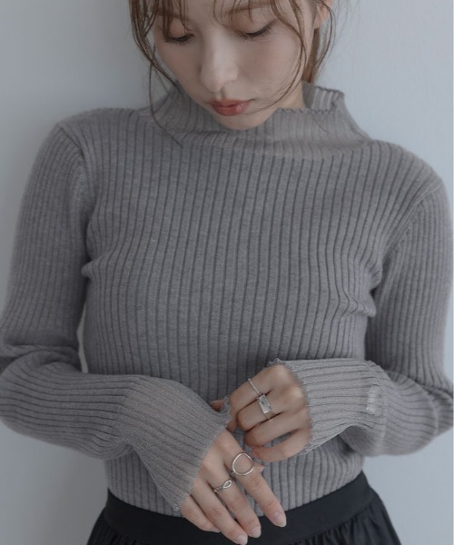 maviru(マヴィル)の「シアー ドッキング リブ ニット(ニット/セーター・レディース・オフホワイト/グレー/ブラウン/ブラック・M/L)」の3枚目の写真