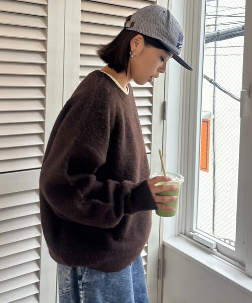 CIAOPANIC TYPY(チャオパニックティピー)の「【ZOZO限定】【UNISEX】シャギーニットプルオーバー(ニット/セーター・レディース・ブラック/パープル/ブラウン/グレー/レッド/ブルー・MEDIUM/LARGE)」の9枚目の写真