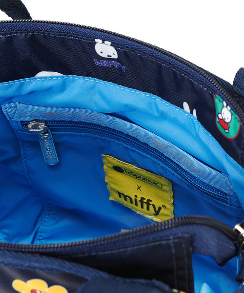 Miffy( ミッフィー)の「【LeSportsac×Miffy】SMALL JENNI ミッフィーネイビーポルカドット(ショルダーバッグ・レディース・ブルー・FREE)」の5枚目の写真