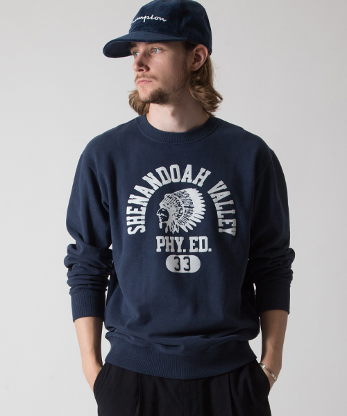 Champion(チャンピオン)の「【Champion/チャンピオン】メンズ キャンパス クルーネックスウェットシャツ(スウェット・メンズ・グレー/バーガンディー/モスグリーン/ネイビー/オートミール・MEDIUM/SMALL/X-LARGE/LARGE)」の4枚目の写真