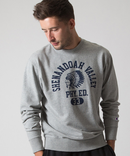 Champion(チャンピオン)の「【Champion/チャンピオン】メンズ キャンパス クルーネックスウェットシャツ(スウェット・メンズ・グレー/バーガンディー/モスグリーン/ネイビー/オートミール・MEDIUM/SMALL/X-LARGE/LARGE)」の2枚目の写真