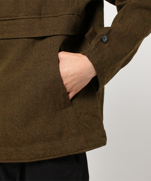 quadro（クオドロ）の「ウール太番手ヤッケ（その他アウター・メンズ・ブラウン・MEDIUM/LARGE）」の5枚目の写真