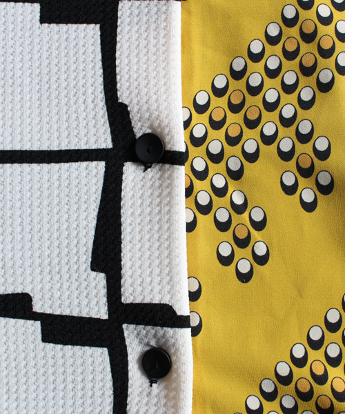 アンティカ　柄切替　ドルマンシャツ　ゆったり　レトロ柄 楽天市場】レトロな柄が効く、贅沢な柄切り替え。アシンメトリー