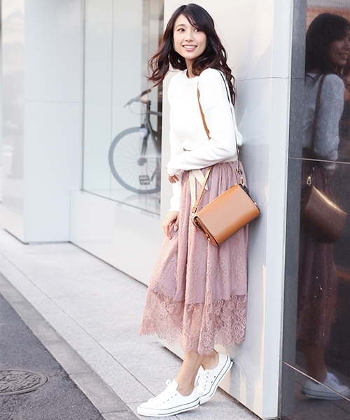 Andemiu（アンデミュウ）の「【ニットとスカートのコーディネートセット!】ニット／レースＳＥＴＵＰ748006（ワンピース・レディース・ライトブルー/ホワイト/キャメル・FREE）」の3枚目の写真