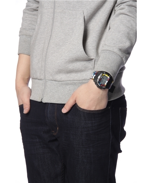 adidas Originals（アディダスオリジナルス）の「NYC（アナログ腕時計・メンズ・マルチ・FREE）」の8枚目の写真