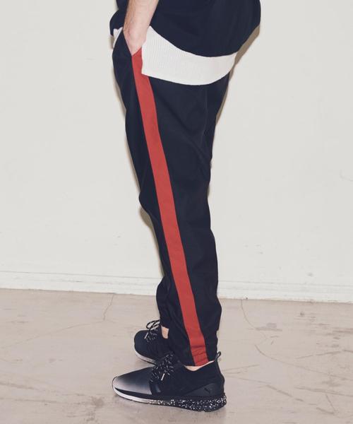 MONKEY TIME（モンキータイム）の「＜monkey time＞ REDLINE DROPPED JOGGER/ジョガーパンツ ◆（その他パンツ・メンズ・ブラック・LARGE/SMALL/MEDIUM）」の4枚目の写真