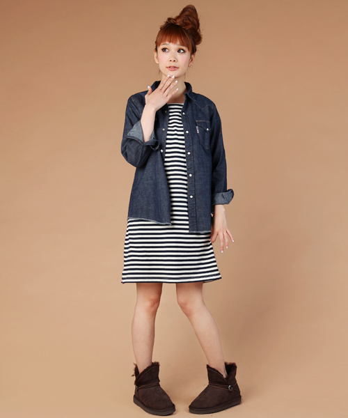 BLUE BLUE(ブルーブルー)の「EX GBB WEST デニムシャツ BLUEBLUE/ブルーブルー(シャツ/ブラウス・レディース・ネイビー・フリ-)」の11枚目の写真