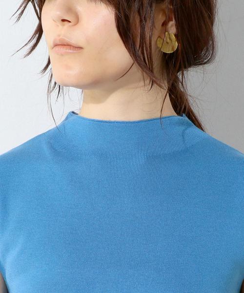 UNITED ARROWS（ユナイテッドアローズ）の「UBCB ボトルネックニット ◆（ニット/セーター・レディース・ブラック/ブラウン/ライトブルー・FREE）」の8枚目の写真