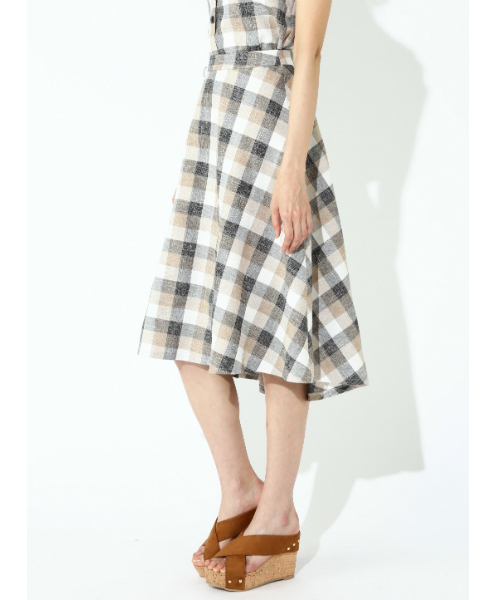 NATURAL BEAUTY BASIC（ナチュラルビューティーベーシック）の「【JJ 7月号掲載】チェックスカート（スカート・レディース・ベージュ系その他/ブルー系その他・SMALL/MEDIUM/X-SMALL）」の5枚目の写真
