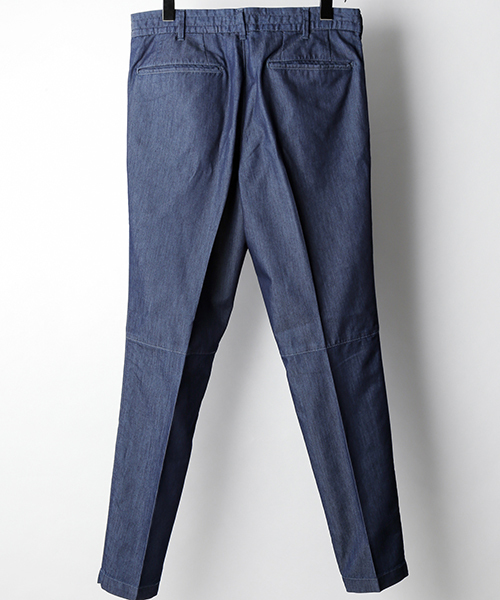 junhashimoto（ジュンハシモト）の「LIGHT DENIM 2TUCK PT（デニムパンツ・メンズ・インディゴブルー/サックスブルー・4/5/2/3）」の3枚目の写真