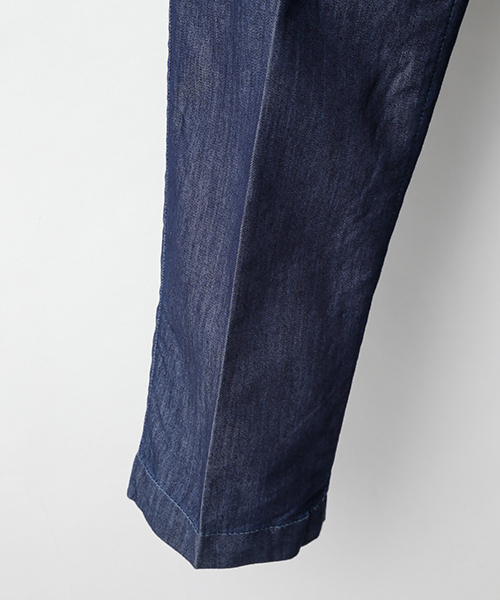 junhashimoto（ジュンハシモト）の「LIGHT DENIM 2TUCK PT（デニムパンツ・メンズ・インディゴブルー/サックスブルー・4/5/2/3）」の6枚目の写真