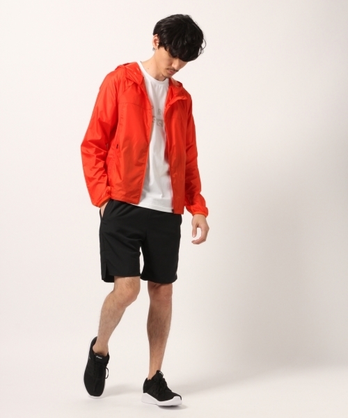 GLOBAL WORK(グローバルワーク)の「【ASICS】パッカブルジャケット Men/793375(パーカー・メンズ・ブラック/レッド・LARGE/MEDIUM)」の5枚目の写真