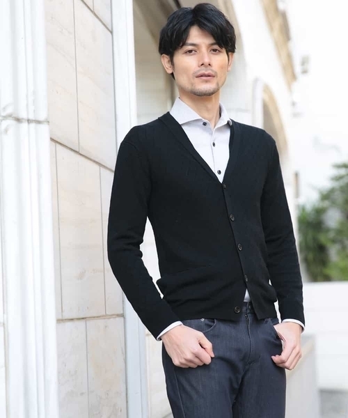 MICHEL KLEIN HOMME (ミッシェルクランオム)の「カーディガン(CASHWOOL)(ニット/セーター・メンズ・ブラック/グレー/ブルー/パープル・MEDIUM/LARGE/X-LARGE)」の13枚目の写真