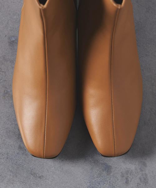 UNITED ARROWS（ユナイテッドアローズ）の「UWCB スクエアトゥ ショートブーツ（ブーツ・レディース・ブラック/ブラウン・35h/36/36h/37h/38/37/35）」の10枚目の写真