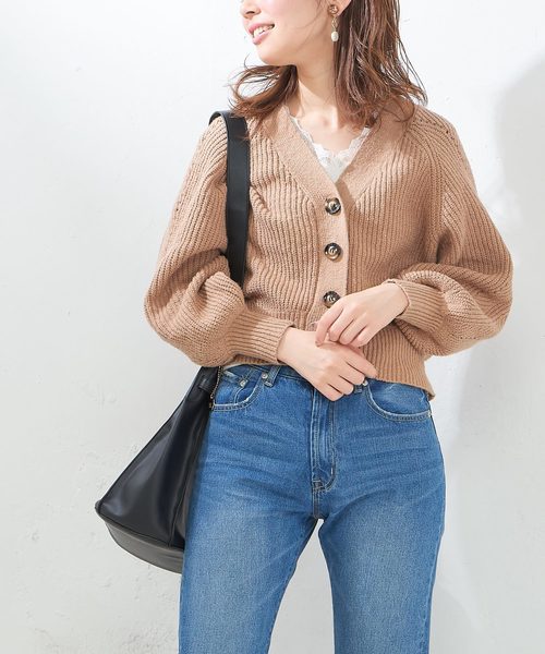 natural couture（ナチュラルクチュール）の「ぷくぷく片畦ニットカーディガン（カーディガン/ボレロ・レディース・ベージュ/ネイビー/オフホワイト/グリーン/ライトピンク・FREE）」の11枚目の写真