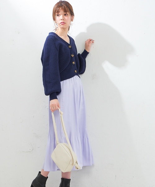 natural couture（ナチュラルクチュール）の「ぷくぷく片畦ニットカーディガン（カーディガン/ボレロ・レディース・ベージュ/ネイビー/オフホワイト/グリーン/ライトピンク・FREE）」の16枚目の写真