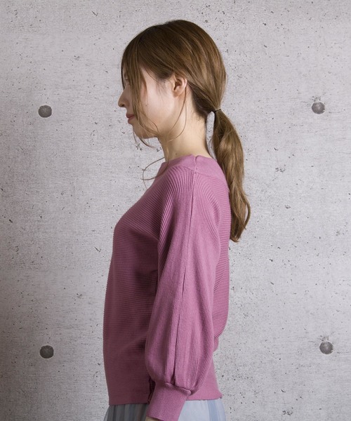 LUGG NAGG(ラグナグ)の「【Jewelobe/ ジュエローブ】 横編みドルマンニットトップス(ニット/セーター・レディース・ブラック/オフホワイト/ピンク/グリーン・FREE)」の9枚目の写真