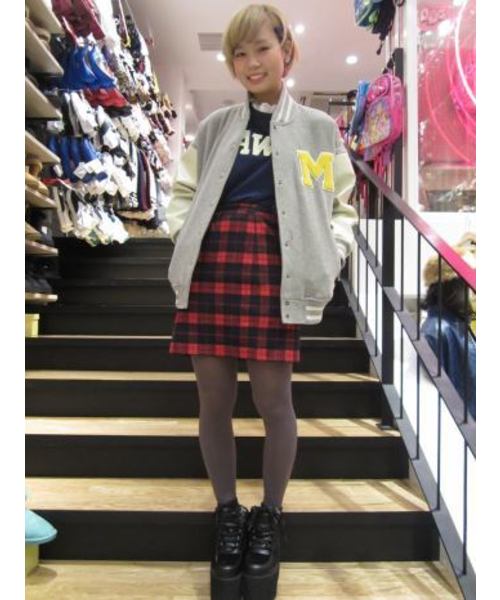 WEGO(ウィゴー)の「WEGO/ワッペンBIGスタジャン(スタジャン・レディース・アイボリー/ライトグレー/ネイビー/レッド・FREE)」の22枚目の写真