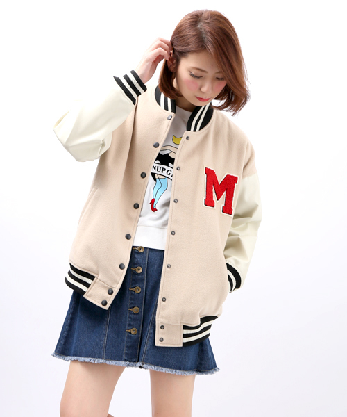 WEGO(ウィゴー)の「WEGO/ワッペンBIGスタジャン(スタジャン・レディース・アイボリー/ライトグレー/ネイビー/レッド・FREE)」の2枚目の写真