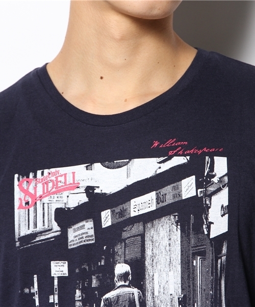 WEGO(ウィゴー)の「WEGO/フォトプリントUネックTシャツ(Tシャツ/カットソー・メンズ・ライトピンク/ホワイト/ブラック/ネイビー・LARGE/MEDIUM)」の5枚目の写真