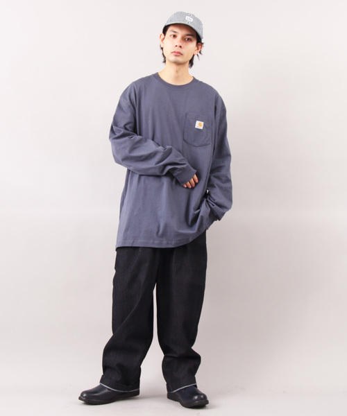 Carhartt（カーハート）の「カーハート carhartt 無地 ロゴ 長袖Tシャツ ポケット付き（Tシャツ/カットソー・メンズ・ブラック/ネイビー/グレー/グリーン/ワイン/ブルー系その他/ホワイト/ライトグリーン/チャコールグレー/ダークブラウン/グレー系その他/グレー系その他2/グリーン系その他2/オレンジ系その他/グリーン系その他・SMALL/MEDIUM/LARGE/X-LARGE）」の16枚目の写真