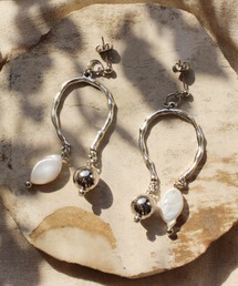 ホースシューバロックパールピアス/baroque perl